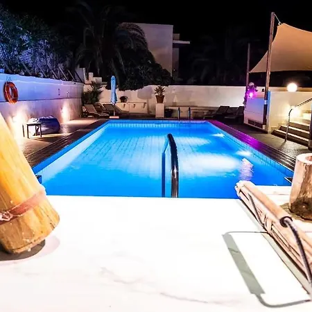 Villa! Situated In Area Of Mellieha! Villa *